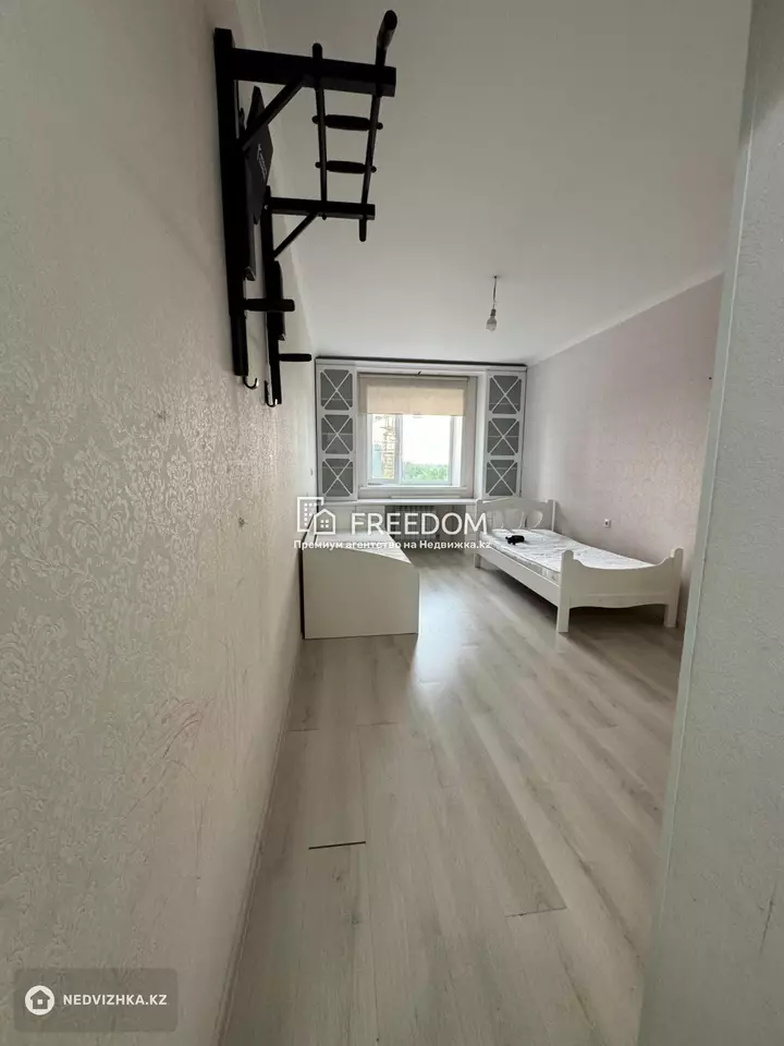 80.3 м², 3-комнатная квартира, этаж 4 из 10, 80 м², изображение - 1
