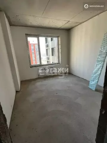 3-комнатная квартира, этаж 8 из 17, 88 м²