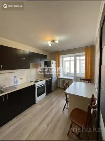 50 м², 2-комнатная квартира, этаж 3 из 9, 50 м², изображение - 1