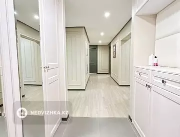 5-комнатная квартира, этаж 15 из 21, 165 м²