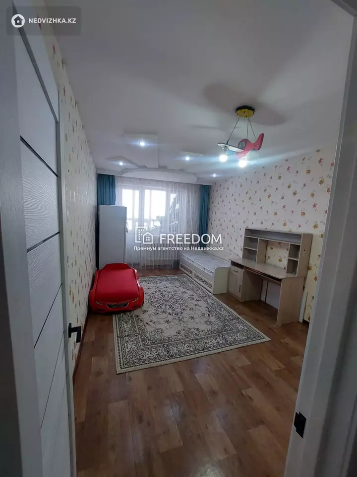 75 м², 3-комнатная квартира, этаж 25 из 25, 75 м², изображение - 1