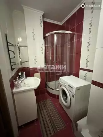 1-комнатная квартира, этаж 8 из 17, 44 м²