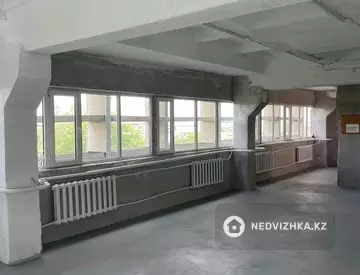 Помещение, этаж 4 из 4, 123 м², на длительный срок
