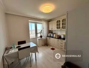 37.5 м², 1-комнатная квартира, этаж 8 из 12, 38 м², изображение - 2