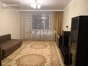 2-комнатная квартира, этаж 9 из 12, 74 м²
