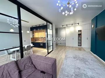 2-комнатная квартира, этаж 1 из 10, 77 м²