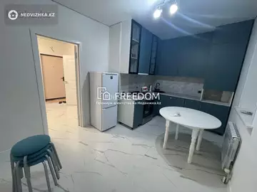 2-комнатная квартира, этаж 7 из 9, 63 м²