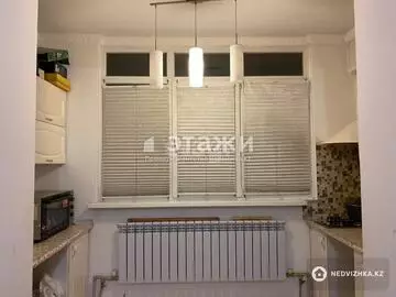 2-комнатная квартира, этаж 2 из 10, 90 м²