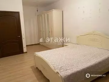 2-комнатная квартира, этаж 2 из 10, 90 м²