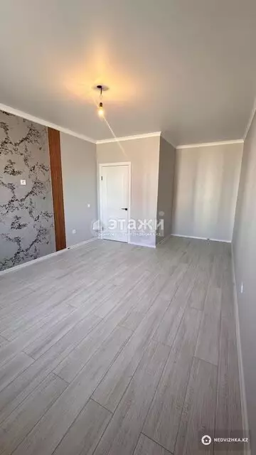 1-комнатная квартира, этаж 3 из 9, 40 м²