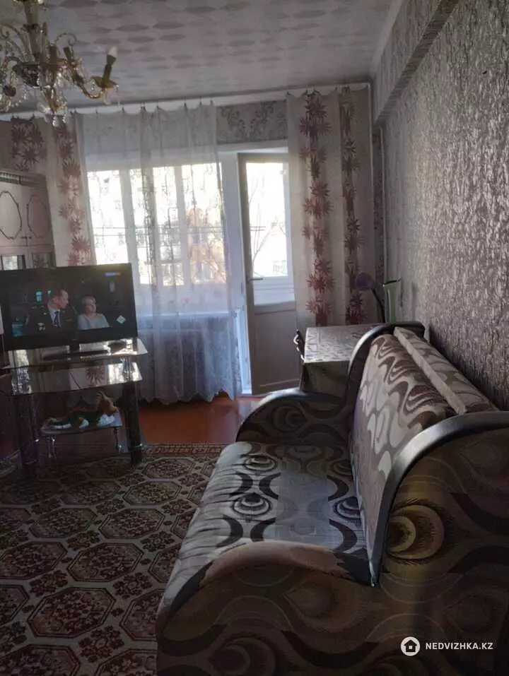 62.8 м², 3-комнатная квартира, этаж 2 из 5, 63 м², изображение - 1