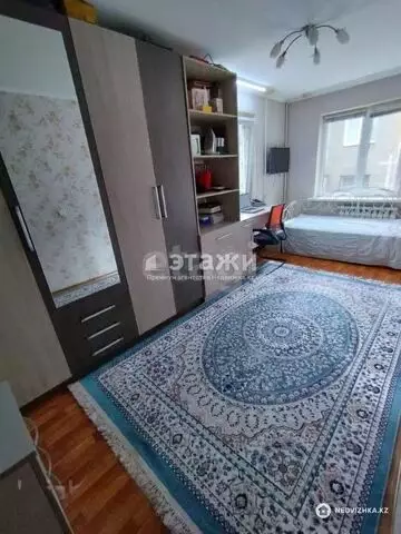 2-комнатная квартира, этаж 3 из 4, 46 м²