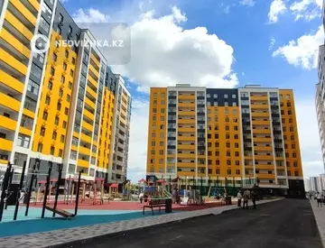 1-комнатная квартира, этаж 1 из 12, 36 м²