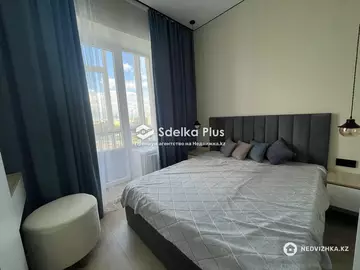 1-комнатная квартира, этаж 10 из 10, 38 м²