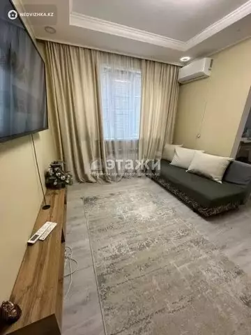 1-комнатная квартира, этаж 3 из 12, 39 м²