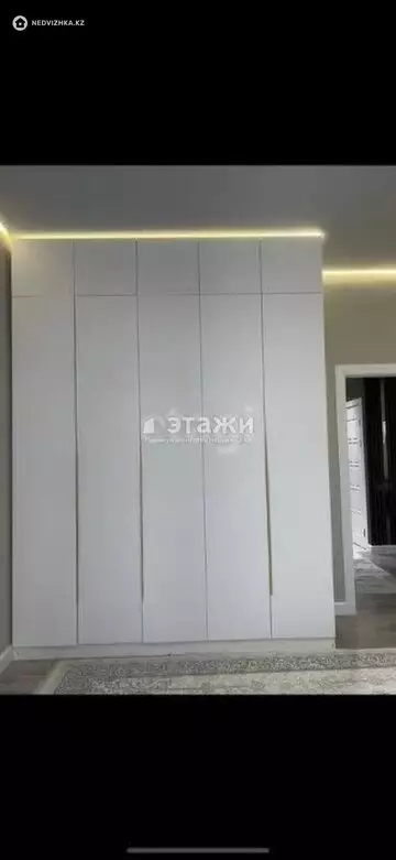 2-комнатная квартира, этаж 13 из 18, 56 м²
