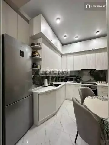 2-комнатная квартира, этаж 5 из 18, 56 м²