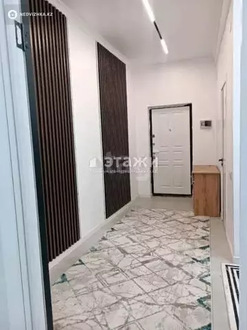 2-комнатная квартира, этаж 1 из 18, 59 м²