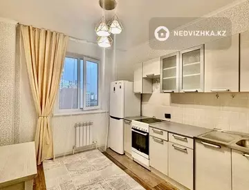 2-комнатная квартира, этаж 9 из 15, 53 м²