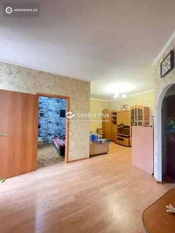 1-комнатная квартира, этаж 7 из 12, 50 м²