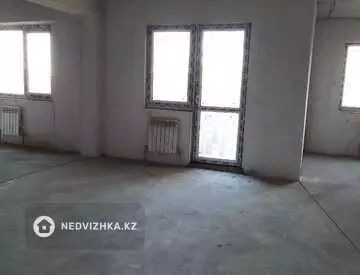 2-комнатная квартира, этаж 4 из 10, 62 м²