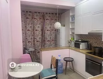 2-комнатная квартира, этаж 9 из 10, 63 м²