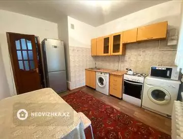 2-комнатная квартира, этаж 1 из 5, 51 м²