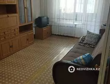 2-комнатная квартира, этаж 2 из 5, 54 м²