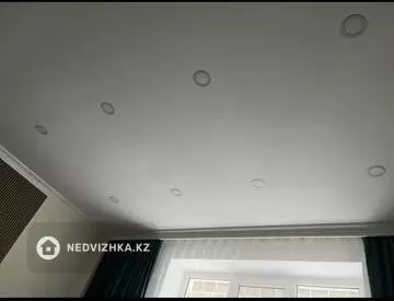 4-комнатная квартира, этаж 1 из 9, 95 м²