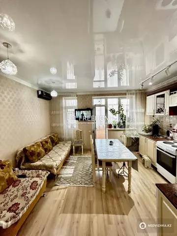 1-комнатная квартира, этаж 4 из 5, 58 м²