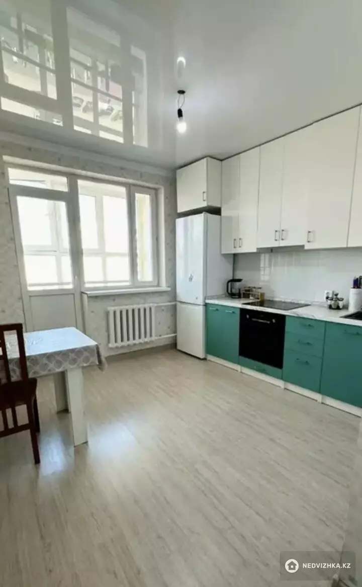 90 м², 3-комнатная квартира, этаж 9 из 13, 90 м², изображение - 1