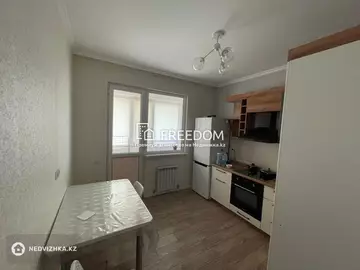 1-комнатная квартира, этаж 9 из 9, 39 м²