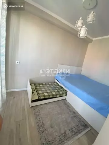 2-комнатная квартира, этаж 10 из 10, 42 м²