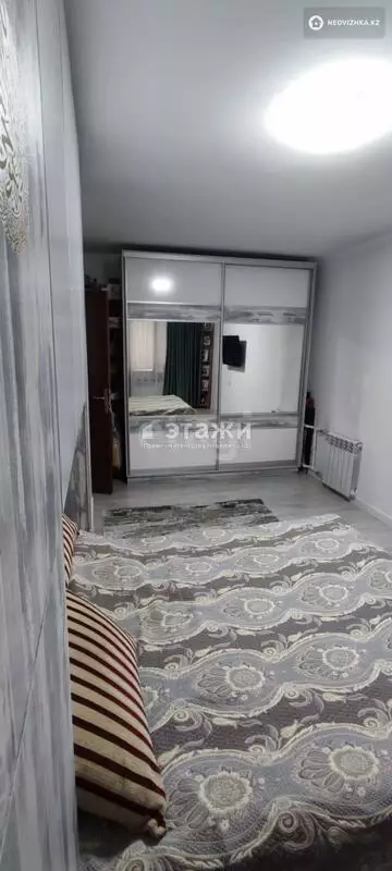 3-комнатная квартира, этаж 1 из 5, 64 м²