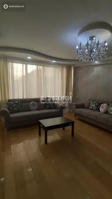 2-комнатная квартира, этаж 13 из 28, 74 м²