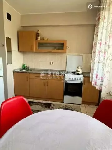 1-комнатная квартира, этаж 5 из 9, 35 м²