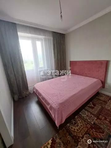 2-комнатная квартира, этаж 9 из 10, 40 м²