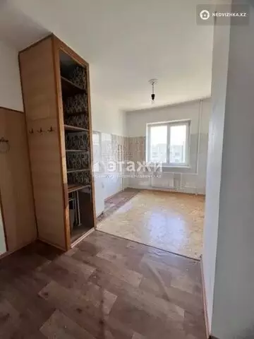 1-комнатная квартира, этаж 9 из 9, 36 м²