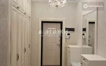 4-комнатная квартира, этаж 5 из 6, 175 м²