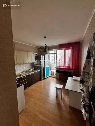 1-комнатная квартира, этаж 8 из 13, 52 м²