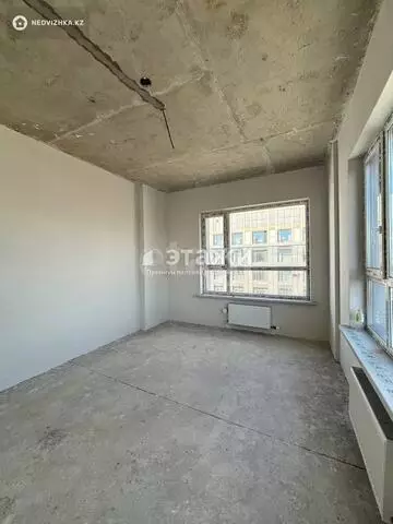 3-комнатная квартира, этаж 12 из 12, 100 м²