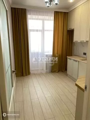 1-комнатная квартира, этаж 9 из 9, 35 м²