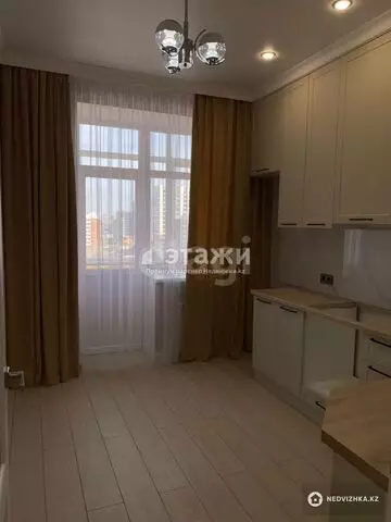 1-комнатная квартира, этаж 9 из 9, 35 м²