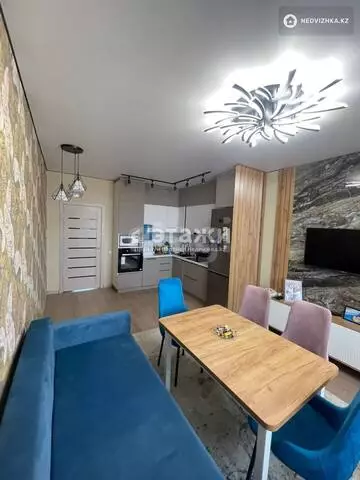 3-комнатная квартира, этаж 8 из 22, 70 м²