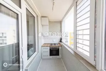 4-комнатная квартира, этаж 8 из 8, 105 м²