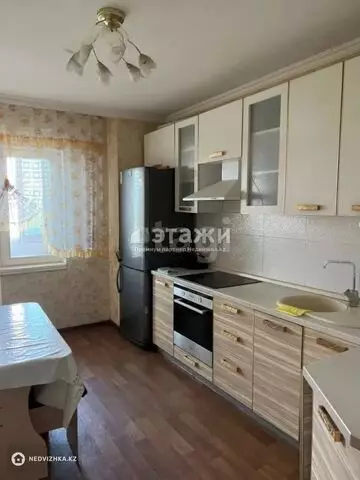 3-комнатная квартира, этаж 5 из 25, 86 м²