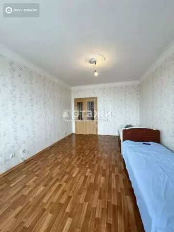 2-комнатная квартира, этаж 11 из 15, 64 м²