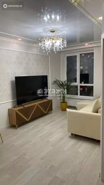 2-комнатная квартира, этаж 5 из 10, 38 м²