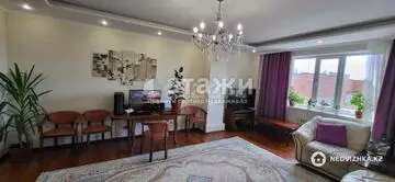 2-комнатная квартира, этаж 6 из 15, 81 м²