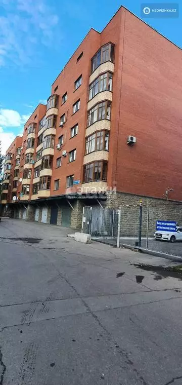 2-комнатная квартира, этаж 5 из 6, 61 м²